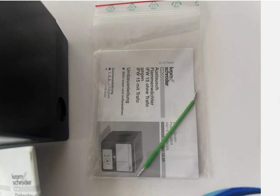 Kromschroder IFW 15-T 84359020 220/240VAC IFW15T Flammenmelder